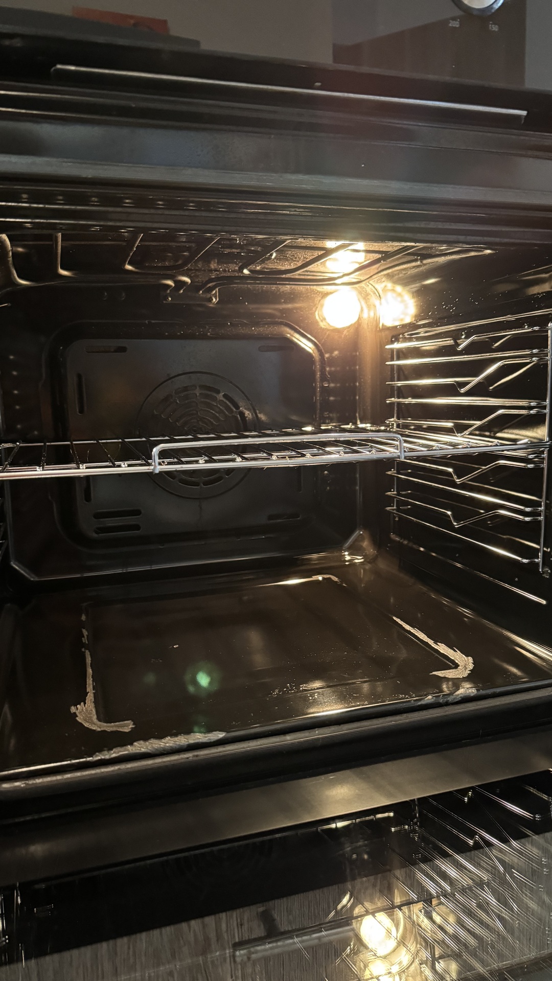 After photo for Почистване след наематели